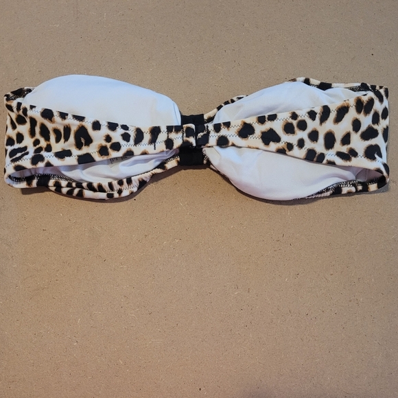 PINK Victoria's Secret Leopard Animal Print Bandeu Bathing Suit Top Size Small - Picture 4 of 8
